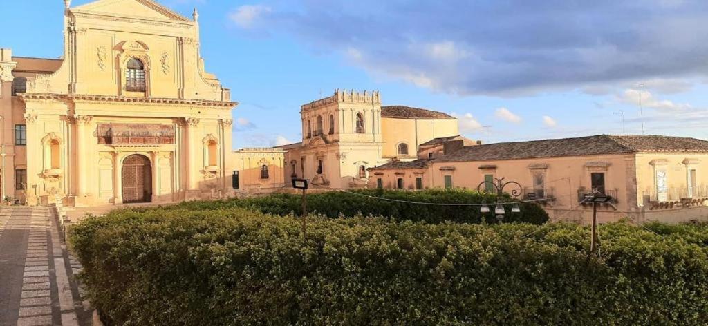 La Casa In Piazza Βίλα Νότο Εξωτερικό φωτογραφία