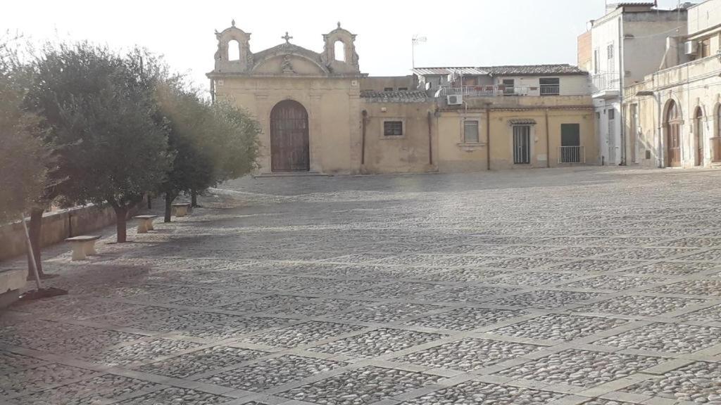 La Casa In Piazza Βίλα Νότο Εξωτερικό φωτογραφία